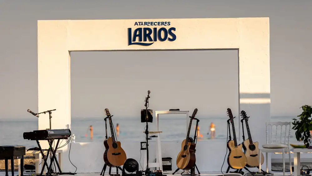 El escenario de Atardeceres Larios