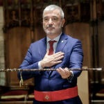 Collboni, elegido alcalde de Barcelona con el apoyo in extremis de los comunes y el PP