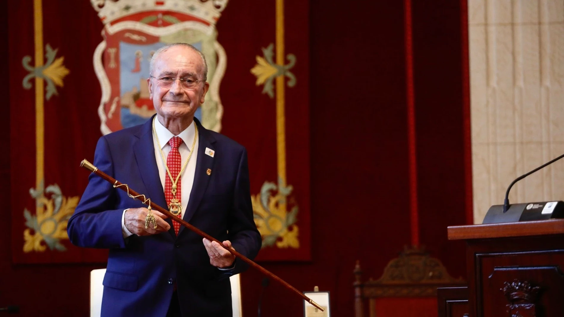 AMP.- De la Torre (PP), reelegido alcalde de Málaga: "Ahora vamos hacia un futuro aún más prometedor"