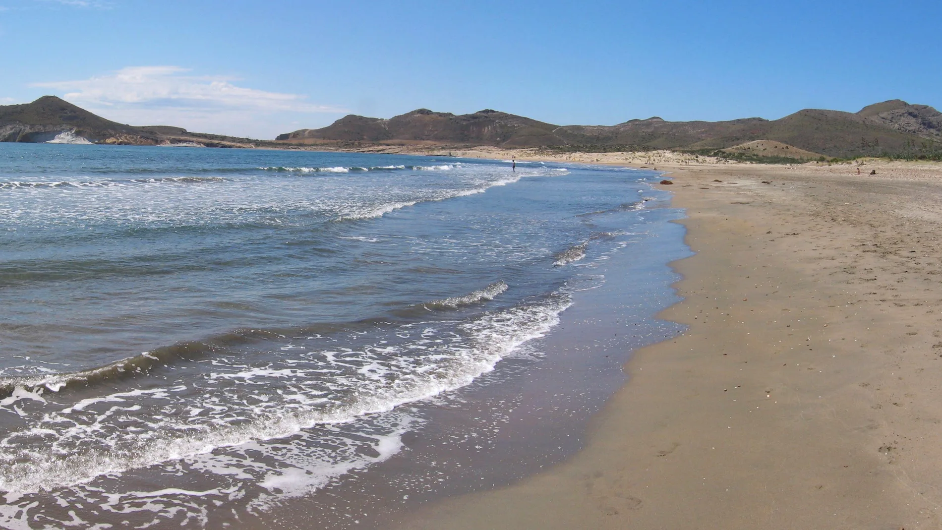 La joven fue llevada a una playa del Levante almeriense