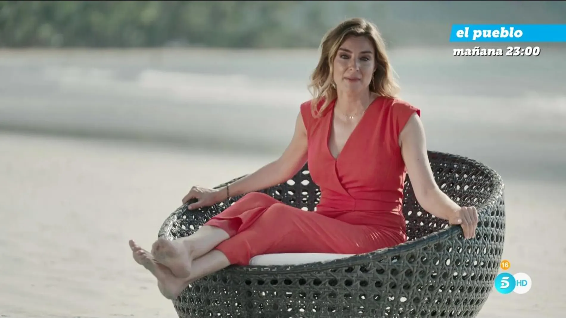La presentadora Sandra Barneda promociona 'Así es la vida' en Telecinco