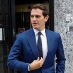Albert Rivera se enfrenta a un juicio ante los rumores de ruptura con Malú