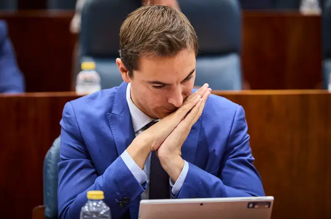 Lobato advierte a Ayuso que estará vigilante “para evitar el desfalco de lo público” Lobato advierte a Ayuso que estará vigilante “para evitar el desfalco de lo público”