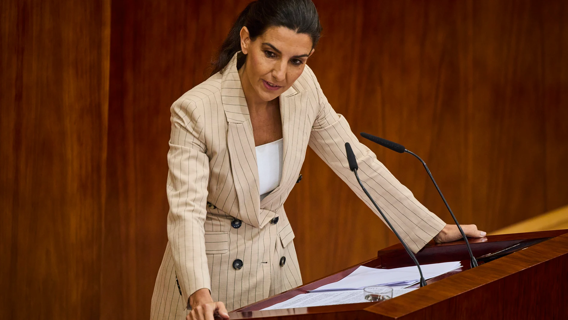 Rocio Monasterio (Vox) durante la segunda jornada del debate de investidura de la Presidenta de la Comunidad de Madrid, este jueves en la Asamblea de Madrid. . © Alberto R. Roldán / Diario La Razón.22 06 2023