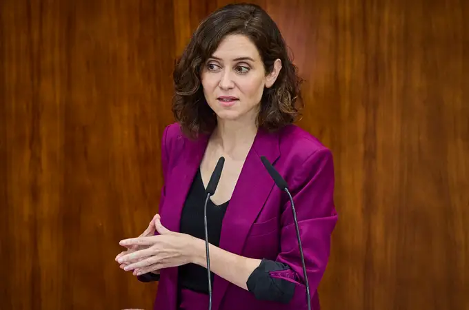 Ayuso, investida presidenta: tercer mandato para ser 100% libre Ayuso, investida presidenta: tercer mandato para ser 100% libre