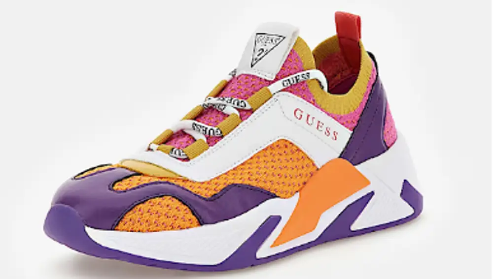 Runner geniver con material en contraste