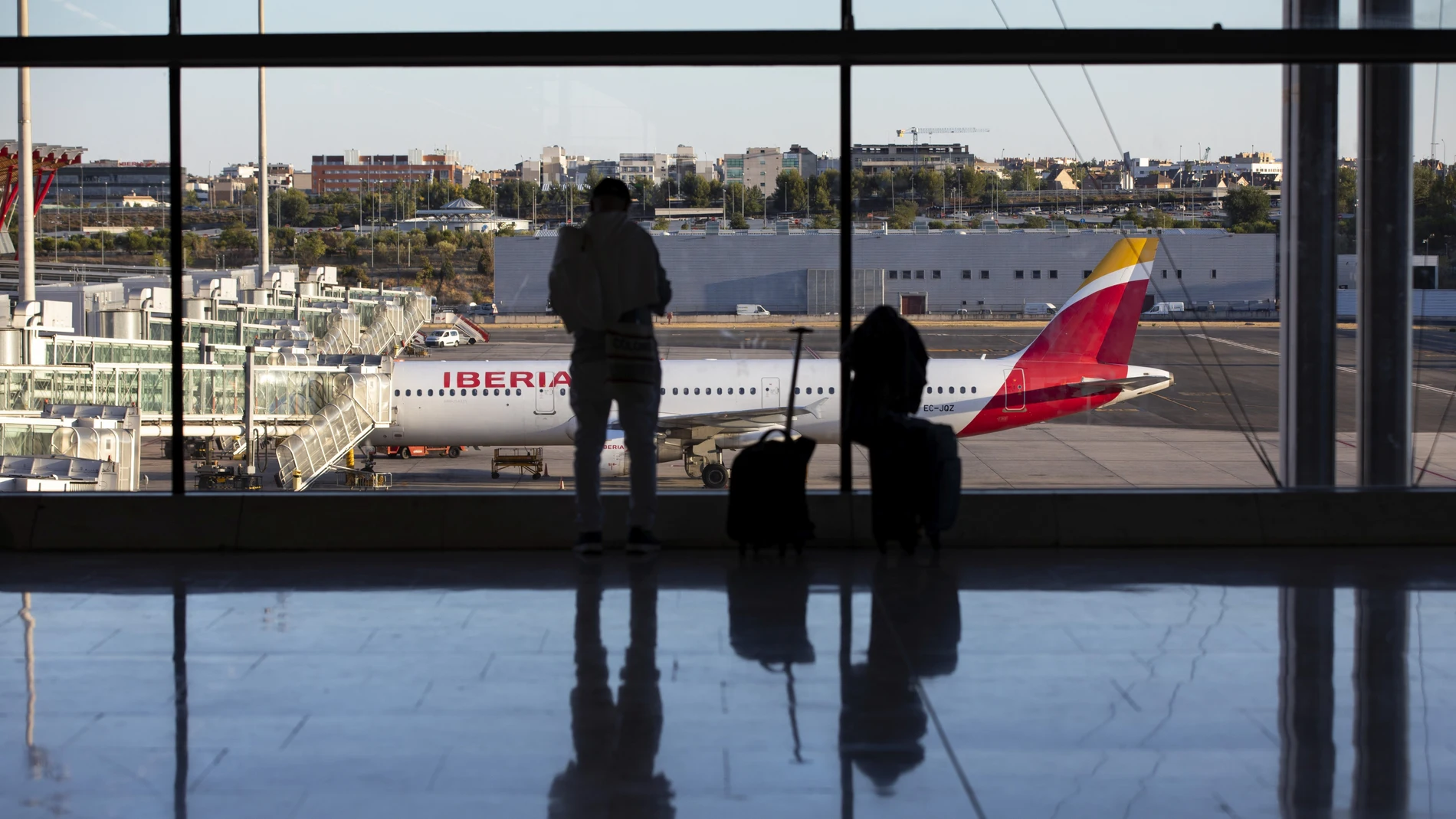 Aviones de Iberia en la Terminal T-4 del aeropuerto Adolfo Suarez Barajas.