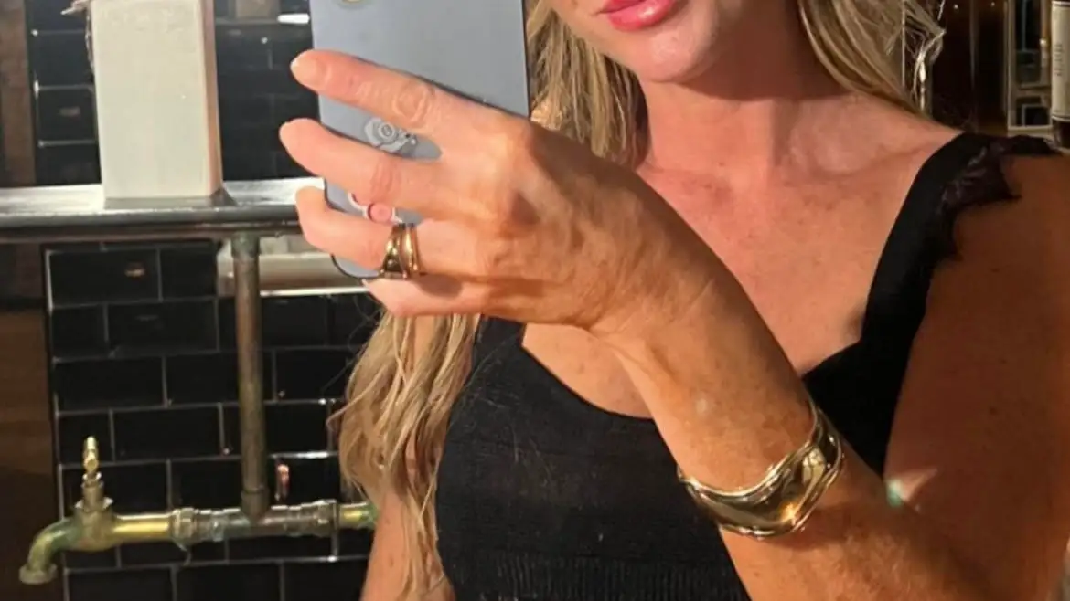 Amelia Bono con vestido de rebajas de Zara. 