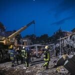 AMP.- Ucrania.- Aumentan a once los muertos por un ataque de Rusia contra un restaurante en Kramatorsk