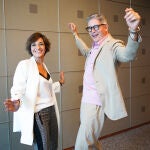 Boris Izaguirre y Adela González 