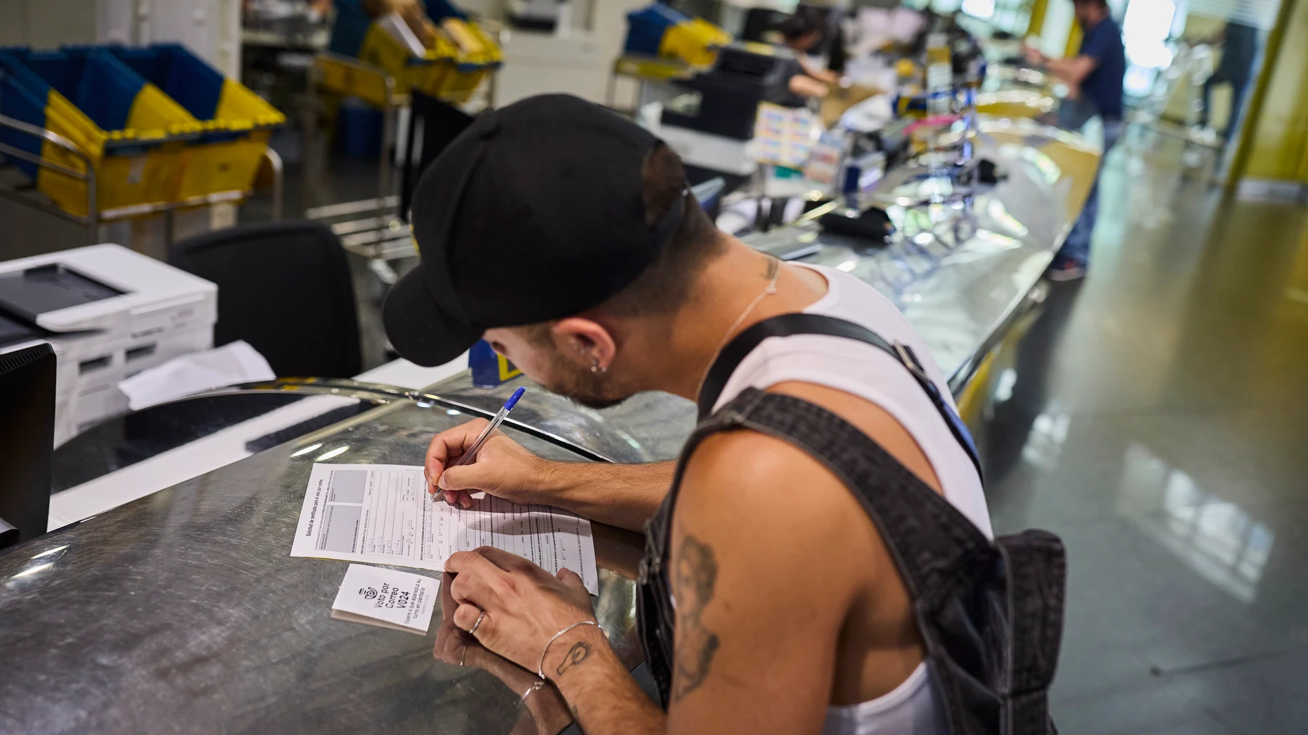 CSIF denuncia que Correos está “sobrepasado” en Valladolid con 29.000 solicitudes de voto en la provincia