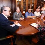 Mariano Veganzones se reúne con la corporación municipal de Ponferrada