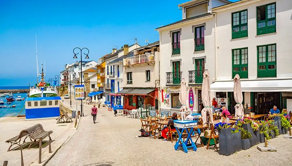 Imagen del puerto de Tapia de Casariego
