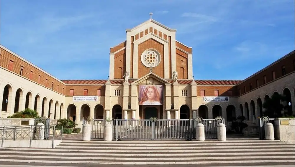 Nostra Signora delle Grazie e Santa Maria Goretti en Nettuno