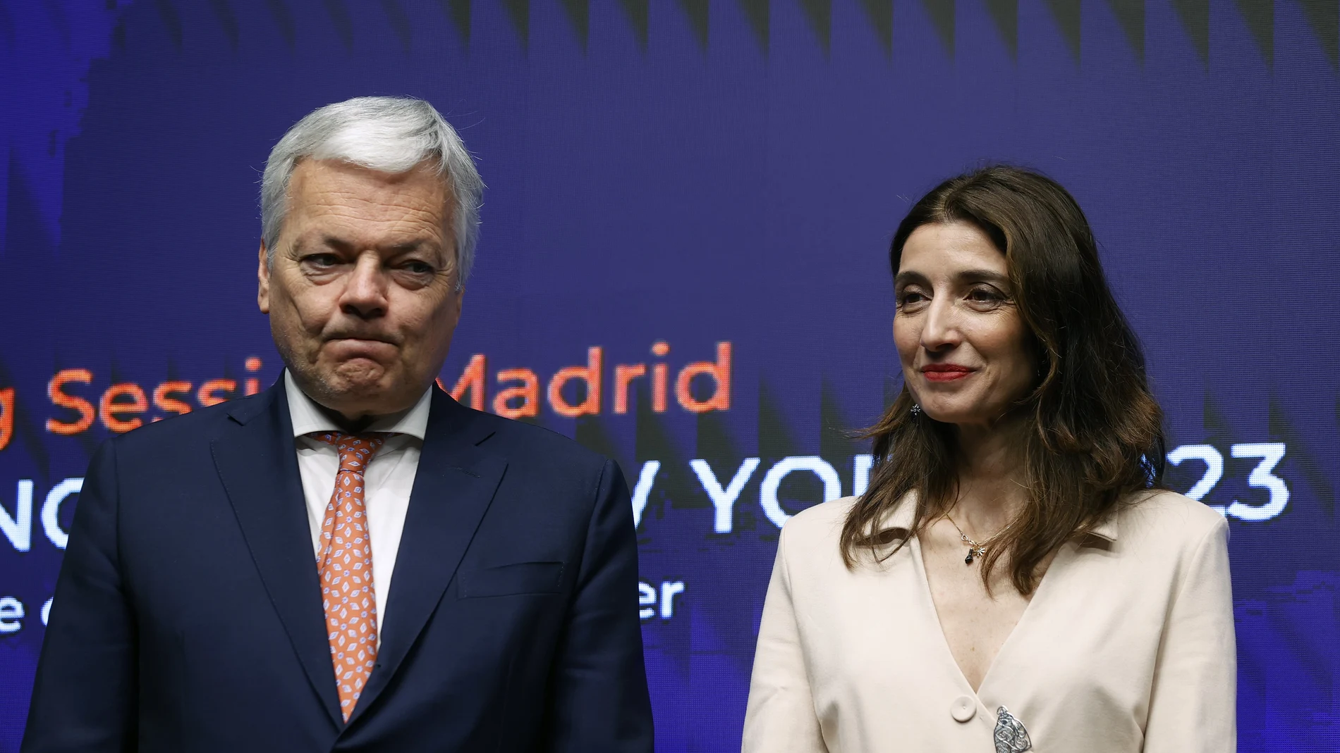 La ministra de Justicia, Pilar Llop, junto al comisario de Justicia de la UE, Didier Reynders, durante la presentación del “World Law Congress” y entrega del Premio “World Peace and Liberty”, Premio Mundial de la Paz y la Libertad, que concede la Asociación Mundial de Juristas (WJA en sus siglas en inglés), al estadounidense Andrew Young, en Madrid.