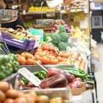 Impulso al trabajo de autónomos, muchos de ellos en los mercados de Madrid