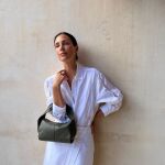 Sassa de Osma con falda de Massimo Dutti.