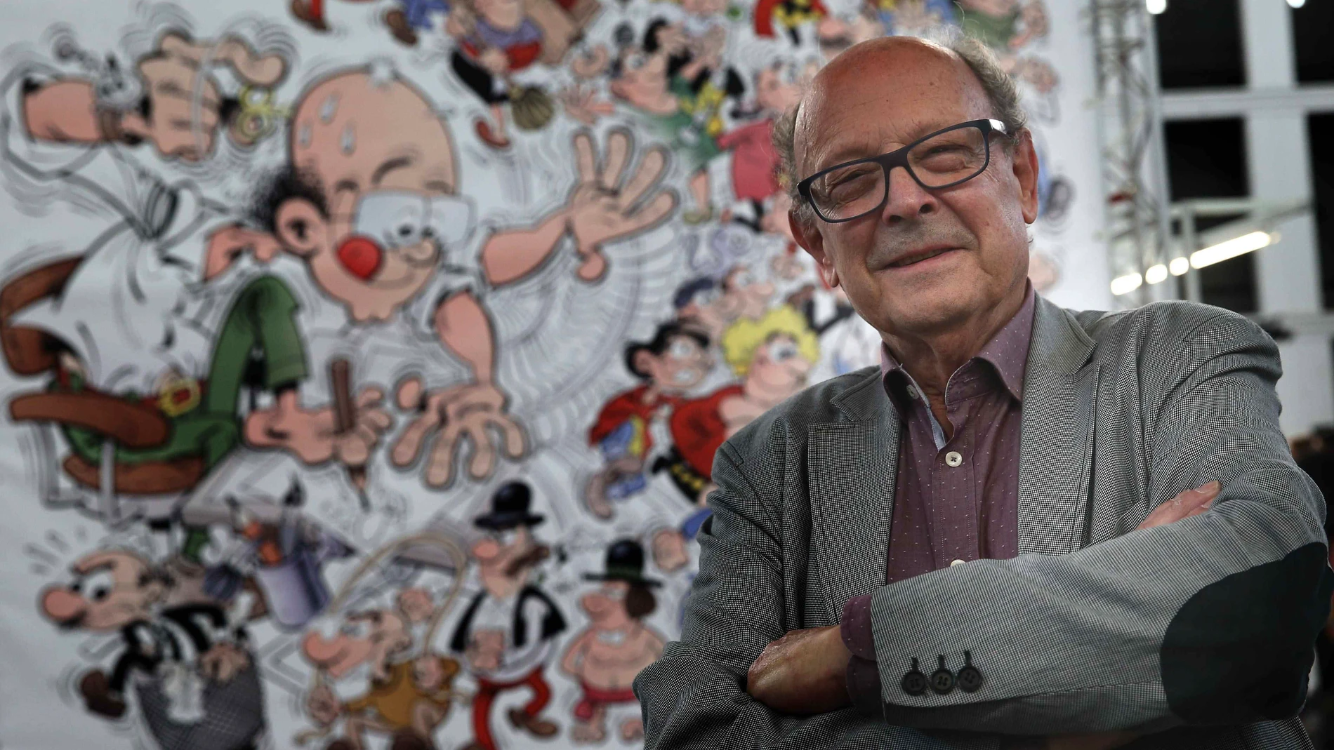 BARCELONA, 05/05/2016.- Fotografía de archivo correspondiente al 05/05/2016. Francisco Ibañez, uno de los mejores creadores españoles de historietas o cómics, "padre" de personajes tan populares y queridos como Mortadelo y Filemón, ha fallecido este sábado en Barcelona a los 87 años. EFE/Toni Albir