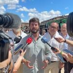García-Gallardo atiende a los medios en Miranda de Ebro (Burgos)