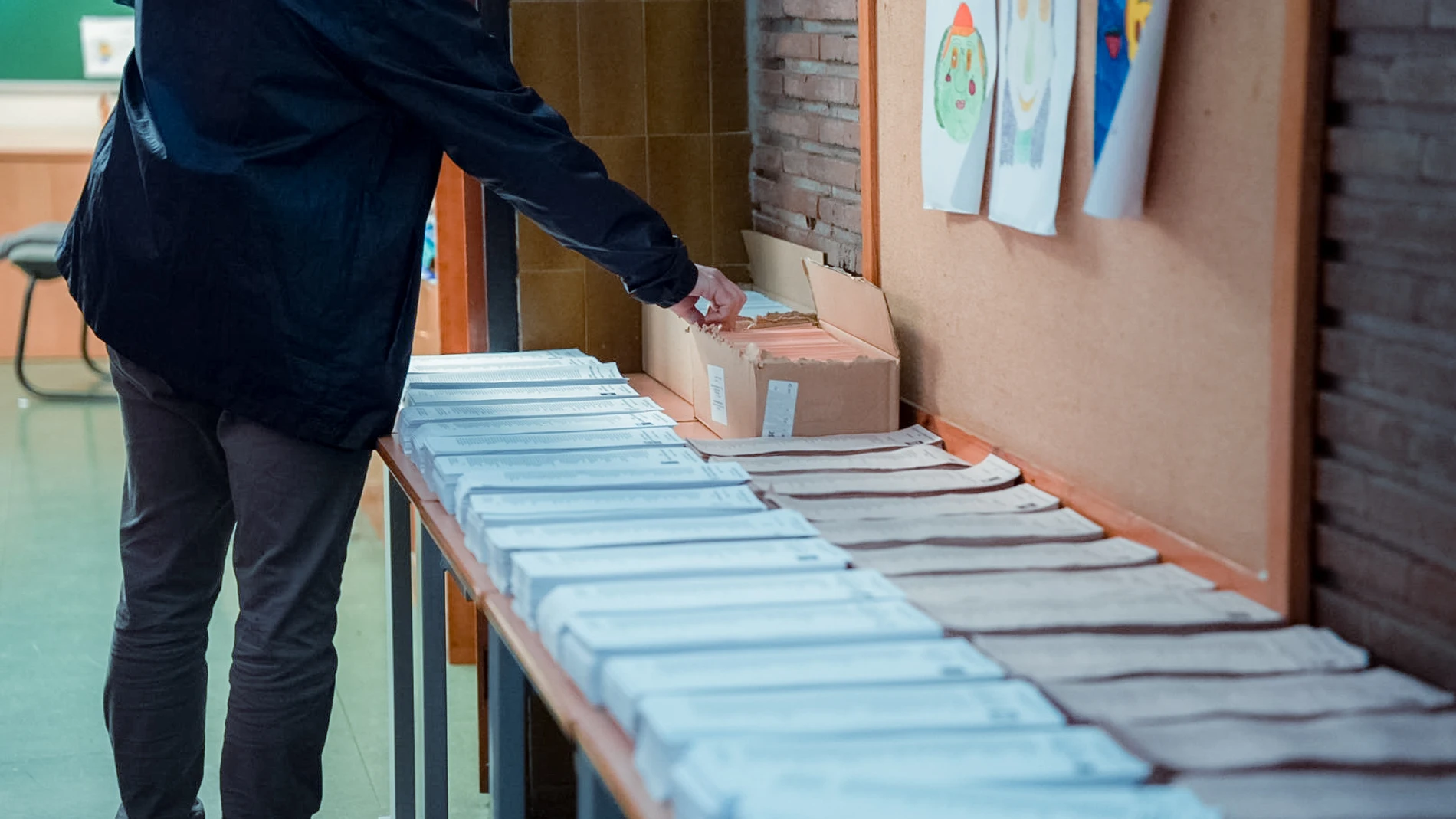Los madrileños acuden a votar