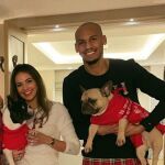 Fabinho y su fichaje en vilo por la prohibición de sus perros en Arabia Saudí
