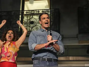 Pedro Sánchez en la noche del domingo Pedro Sánchez en la noche del domingo