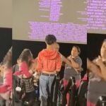 Pelea en una sala de cine en los créditos de la película Barbie