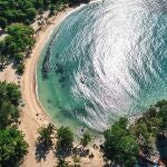 Una vista aérea de la Playa Rincón, calificada como la décima más bonita del mundo por la UNESCO