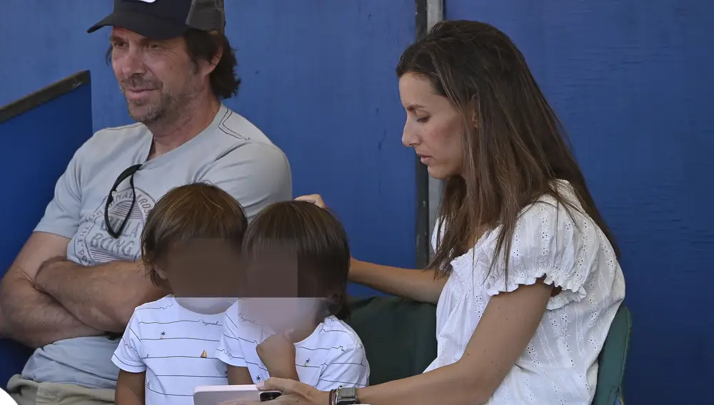 Ana Boyer y sus hijos