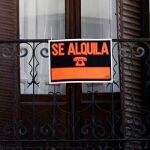Cartel de "se alquila"