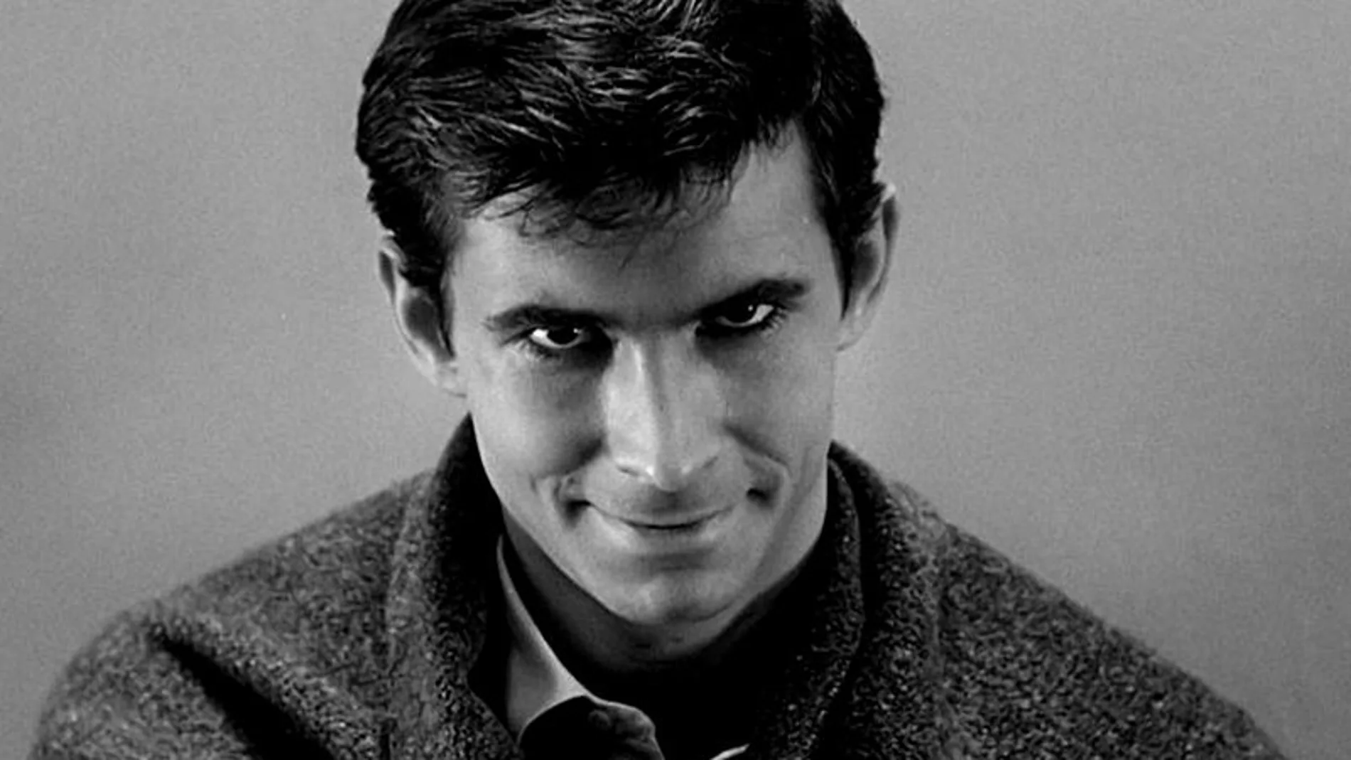Anthony Perkins dio vida a Norman Bates en «Psicosis», otro clásico de Alfred Hitchcock