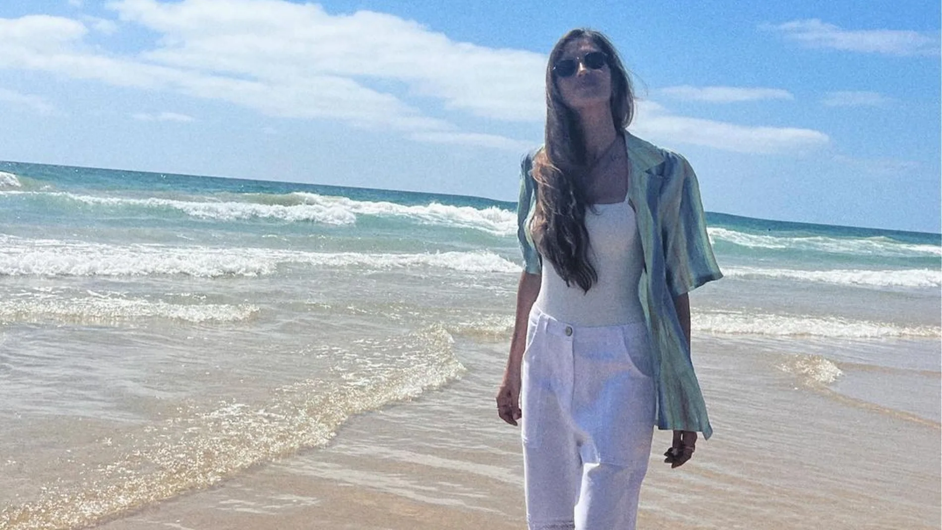 Sara Carbonero en las playas de Cádiz.
