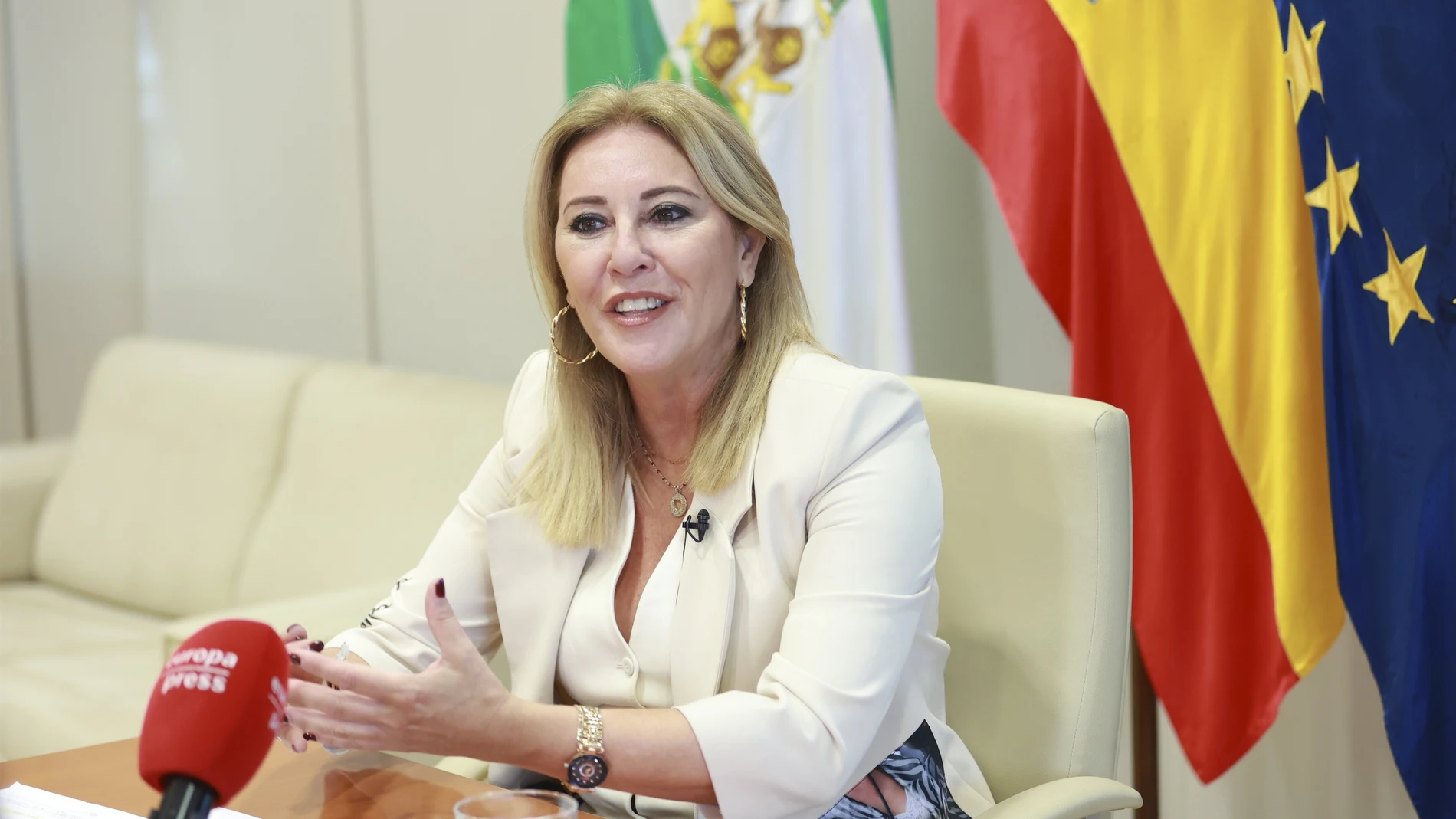 La consejera de Economía y Hacienda, Carolina España