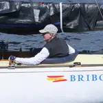 El Rey Juan Carlos I ha recogido el primer premio en el XXIV Trofeo Hotel Carlos I Silgar