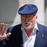 VÍDEO: Villarejo no espera que le "traten especialmente bien en prisión" y asegura que se defenderá "hasta el final"