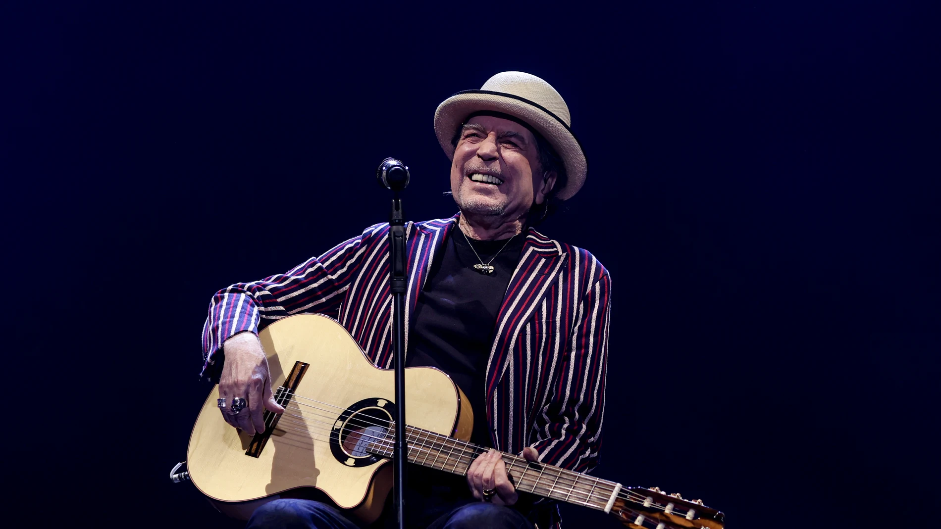 El cantante Joaquín Sabina