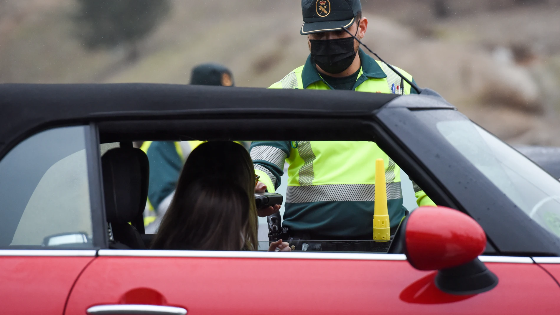 Campaña de vigilancia de alcohol y drogas de la DGT