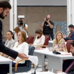 Imagen de archivo del debate de investidura del pasado mes de julio, en el que Vox votó en contra de Miras