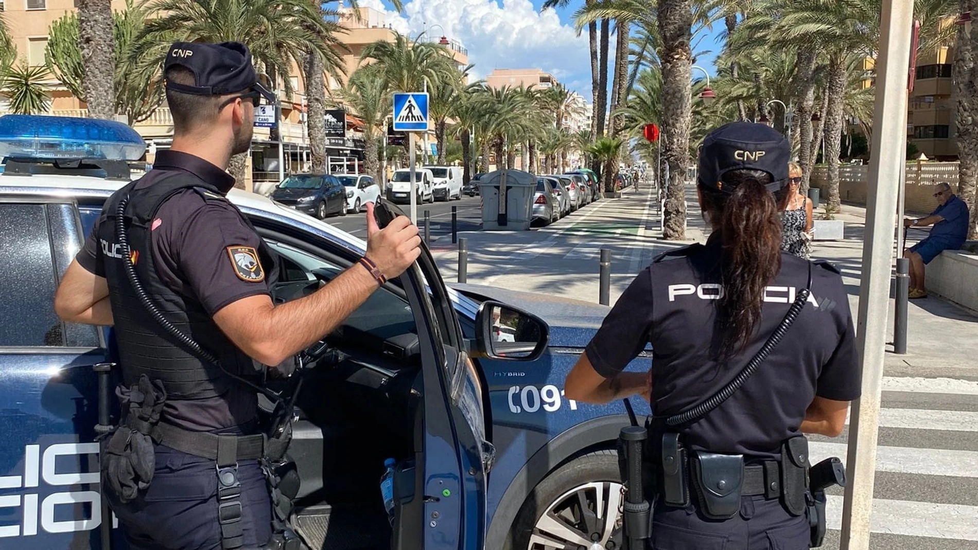 Imagen de archivo de agentes de Policía en Elche PN 21/08/2023