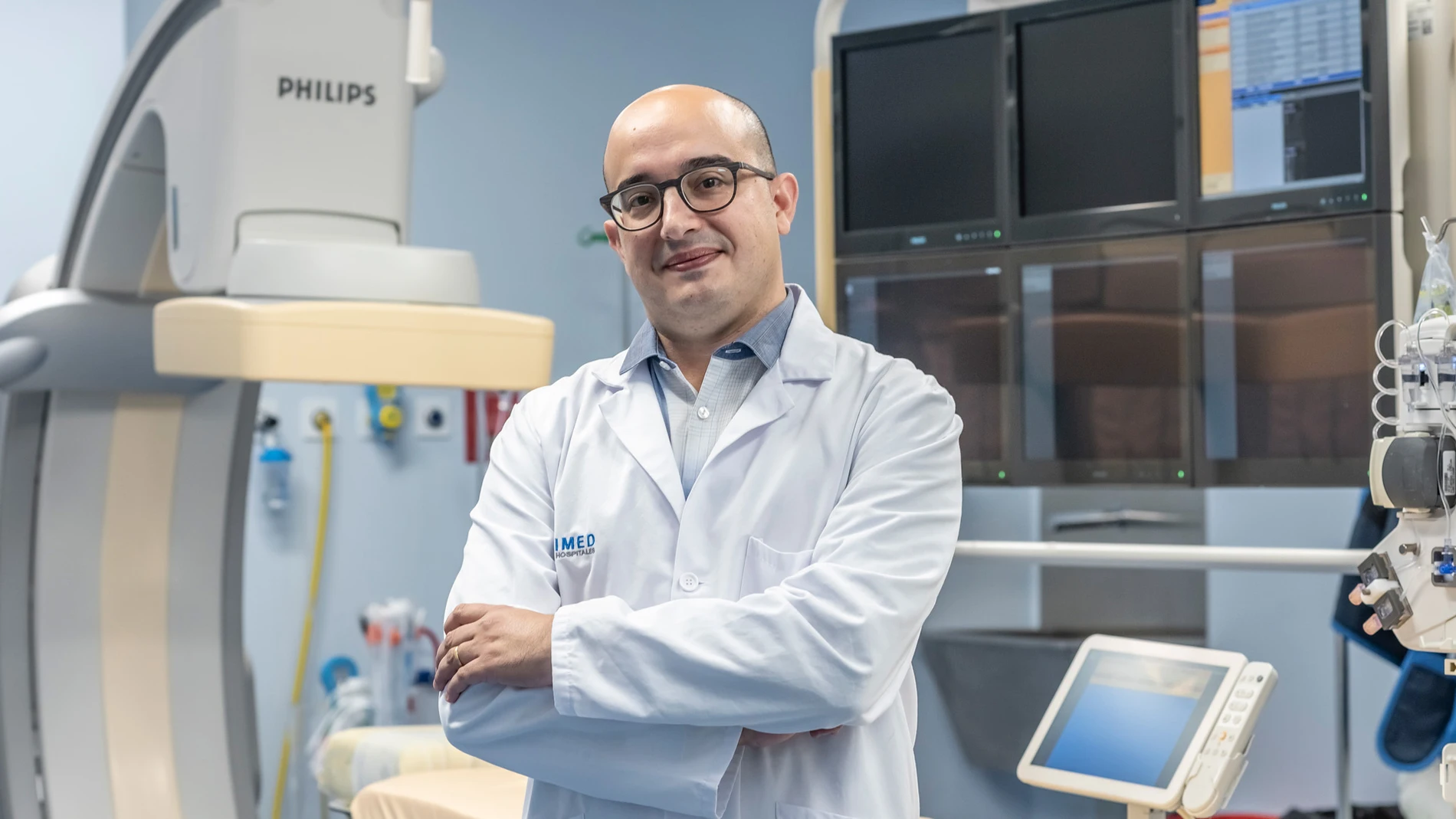 El doctor Manuel Cifrián ha manifestado su satisfacción tras la intervención