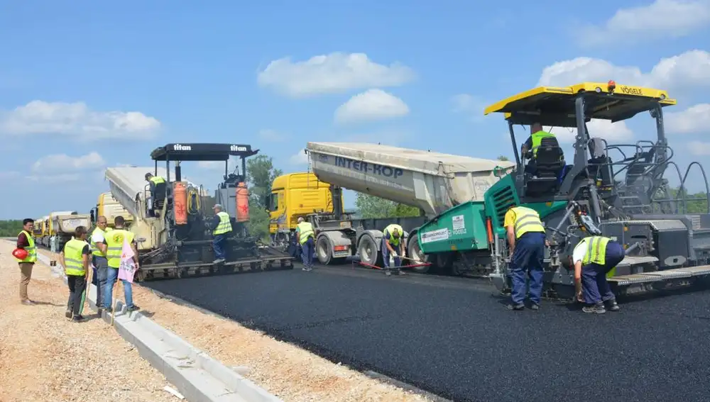 La empresa china Shandong Expressway Group construye la autopista Serbia incluida en el proyecto No. E763.