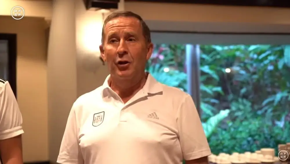 Fútbol.- Rafael del Amo dimite como responsable del fútbol femenino en la RFEF