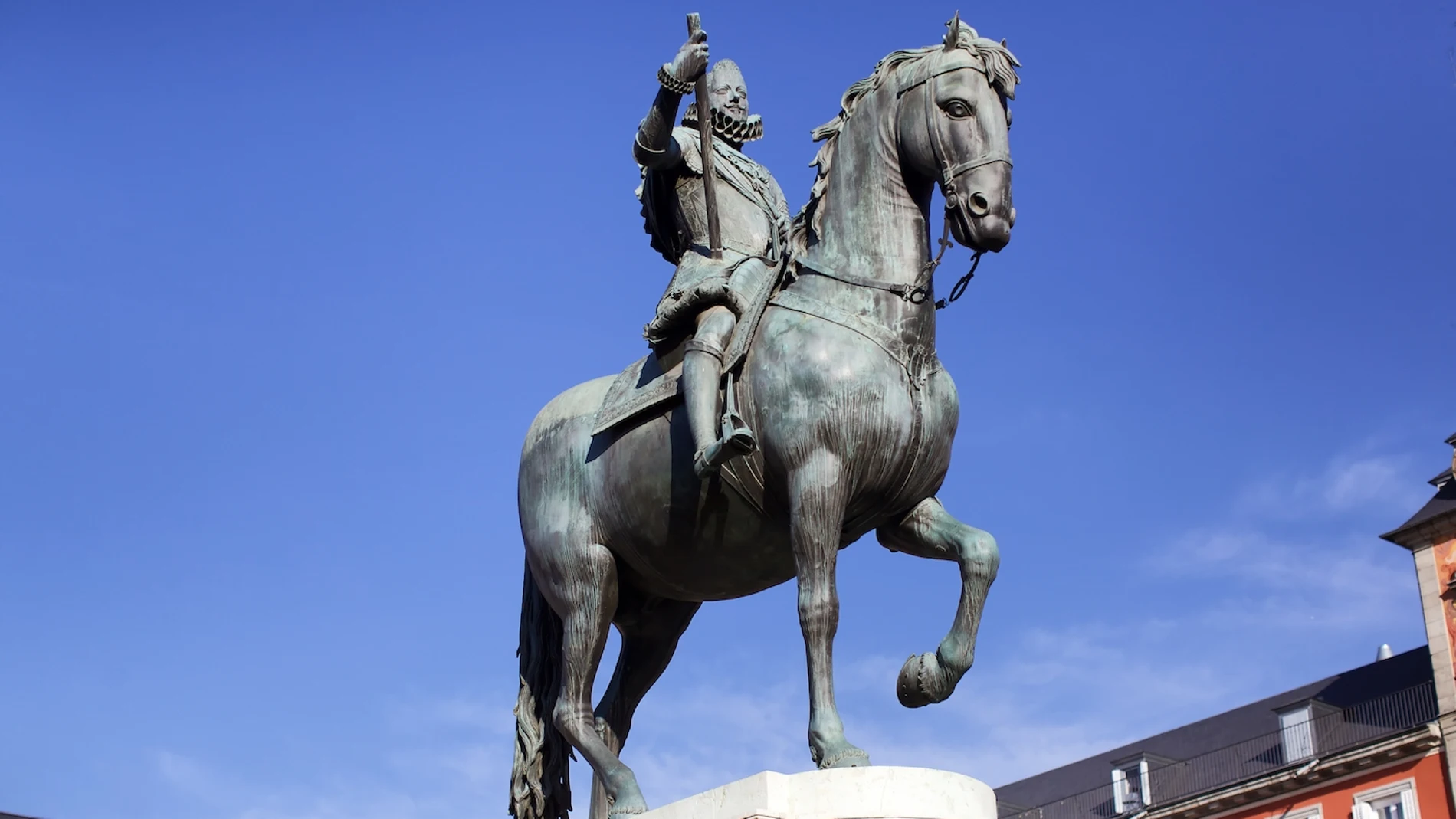 Estatua ecuestre de Felipe III en la Plaza Mayor de Madrid