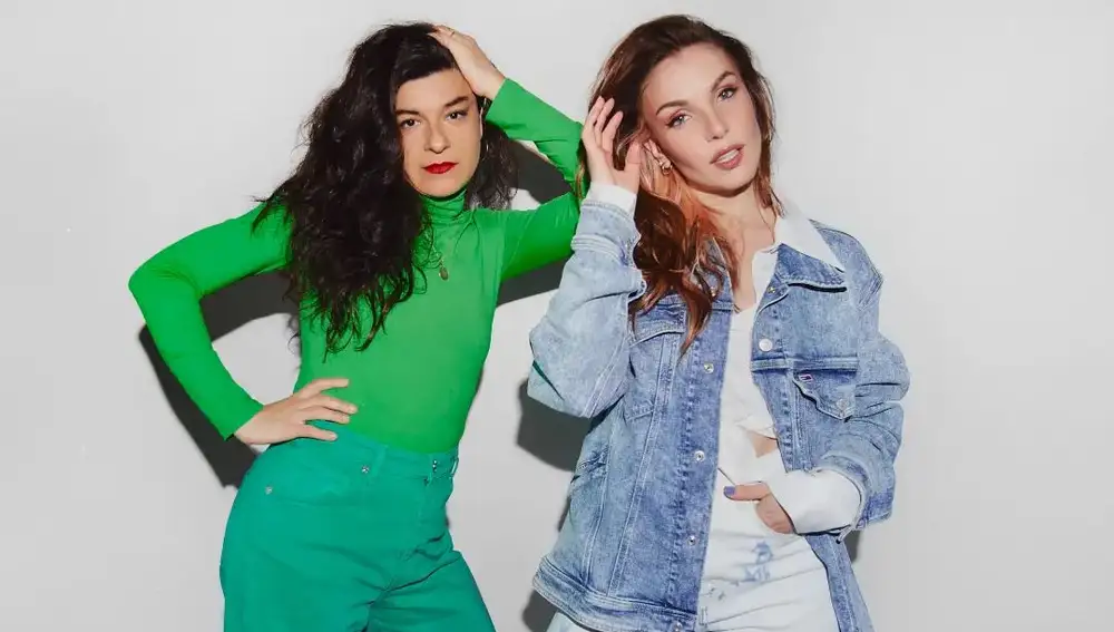 Nerea Pérez de las Heras e Inés Hernand en una fotografía reciente