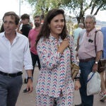 Teresa Urquijo y Almeida en los toros. 
