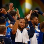 Estados Unidos celebra la clasificación para semifinales