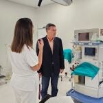 El conseller de Sanidad, Marciano Gómez, durante su visita ayer al CSI de Segorbe