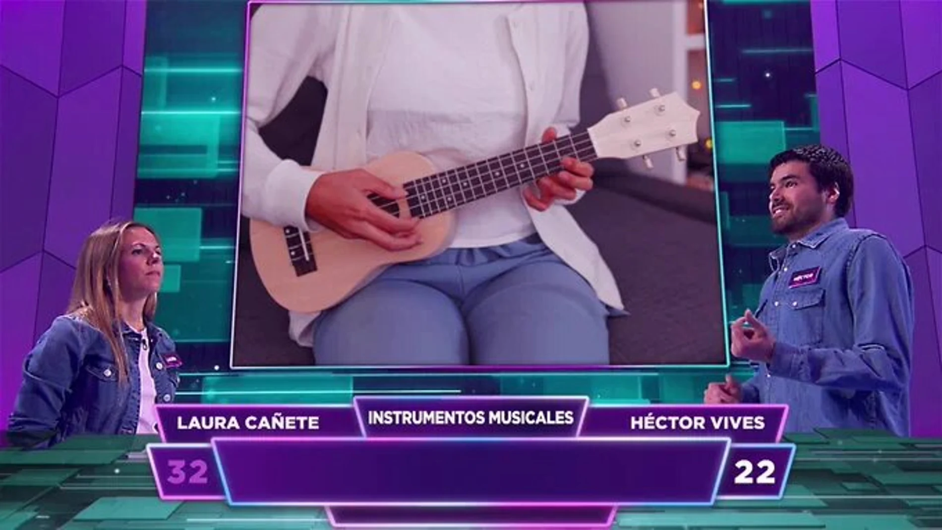 Momento de la emisión de anoche de 'The Floor' en la que dos aspirantes se baten en duelo