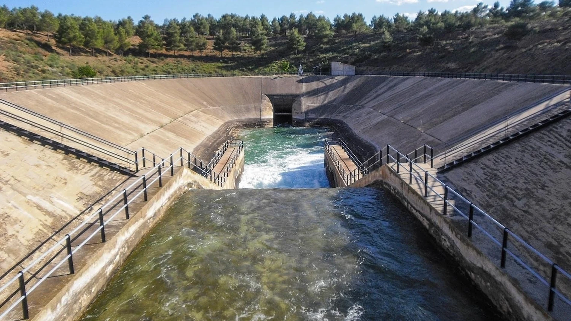 Agua.- El trasvase Tajo-Segura cierra el año hidrológico con 218 hm3 transferidos tras autorizar 15 hm3 para septiembre