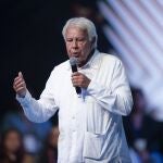 El expresidente español Felipe González (1982-1996) participa hoy en el evento "México Siglo XXI 'Lo haces tú'", en el Auditorio Nacional en la Ciudad de México.